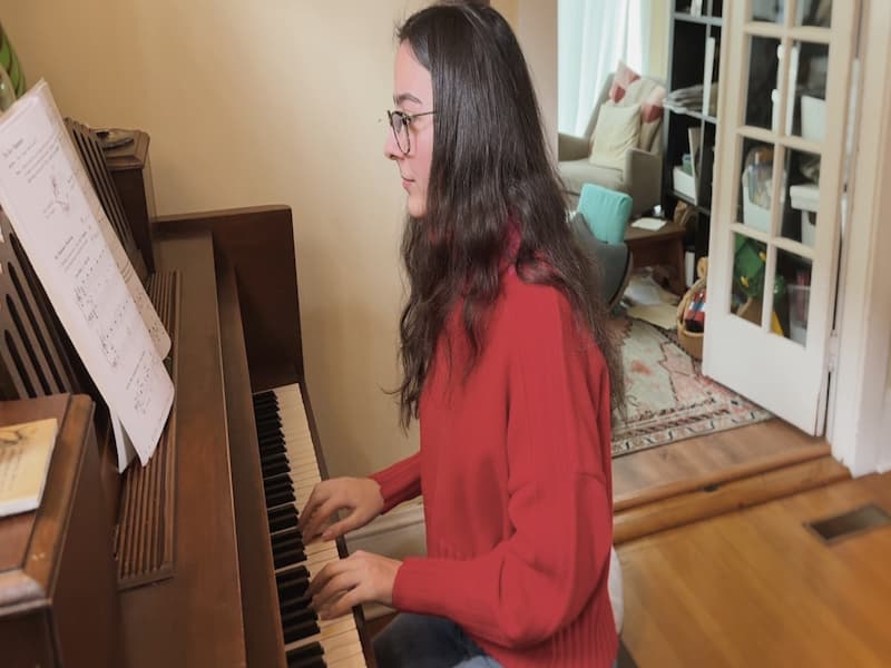 Piano student